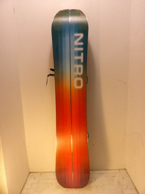 Nitro Team Size 159CM Split Board / Spark Arc Bindings / Skins Complete