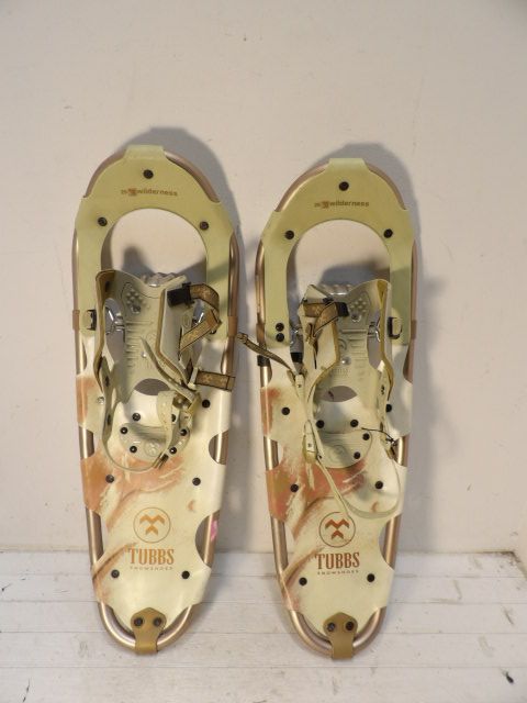 Tubbs Adventure Size 25 in. Snowshoes - Blue or Tan