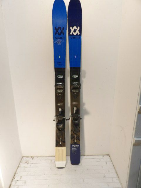 Mens Volkl 90EIGHT w/ Attack Size 163cm Downhill Skis - Blue / Wood