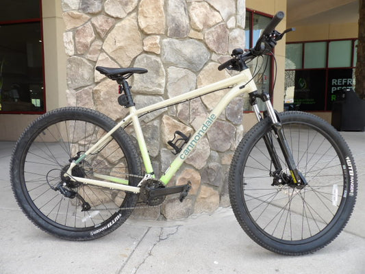 Cannondale Trail Size Large Mountain Bike - Grey/Green