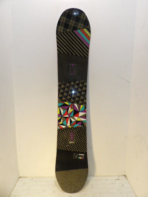 Men's Salomon Grip Size 154cm Snowboard - Multi