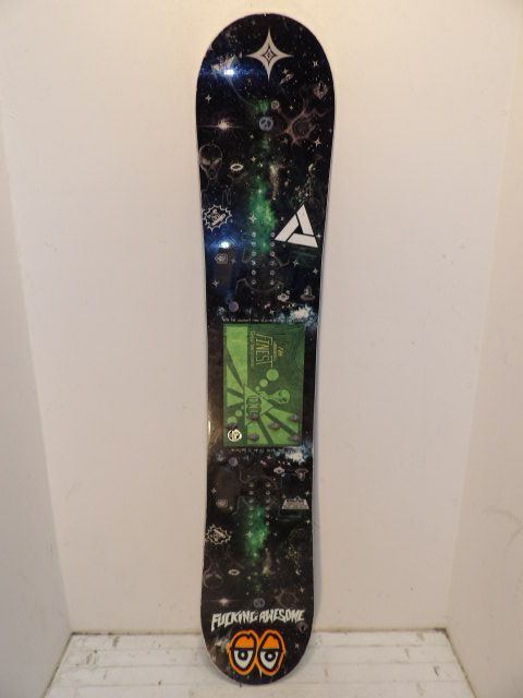 Men's Gnu Finest Size 151cm Snowboard - Green