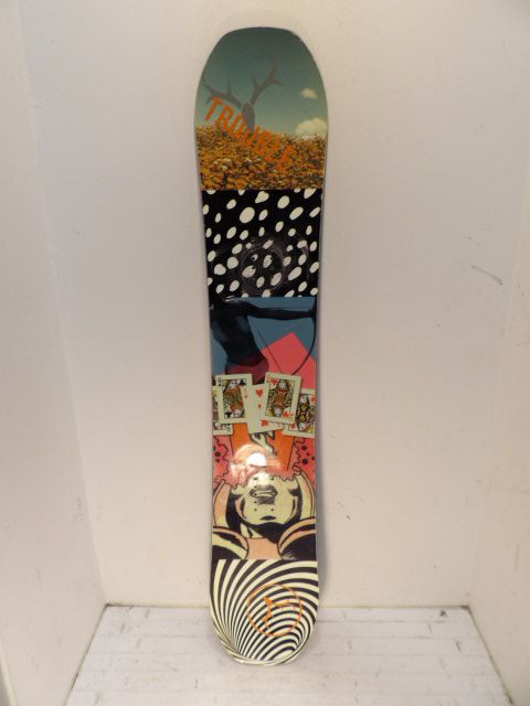 Women's Bataleon Distortia Size 146cm Snowboard - Multi Color