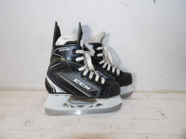 Unisex Jackson Size 1 Ice Skates - White