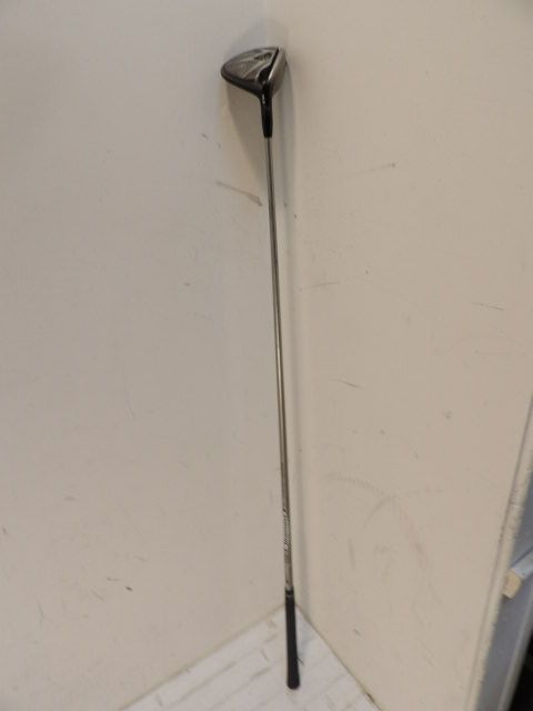 Titleist Driver - 3+ - 915F