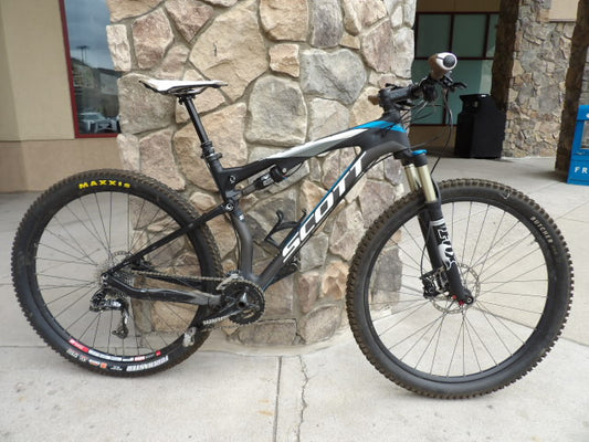 Scott Spark 930 Size 19" Mountain Bike - Black/Blue