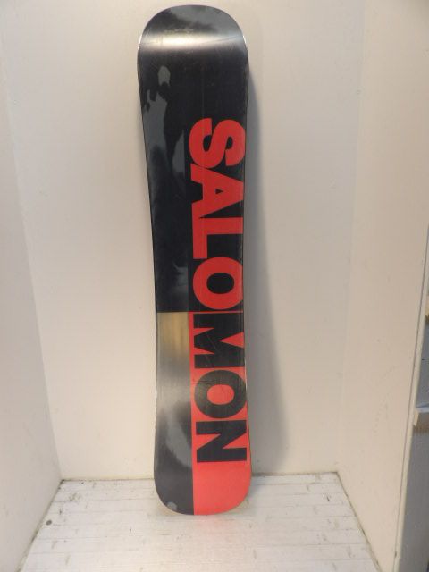 Men's Salomon Pulse Size 158 Wide Snowboard - Orange / Black Fade