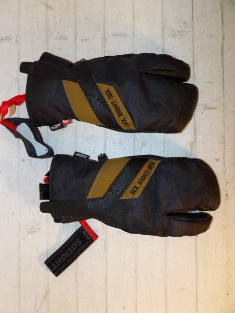 686 Size M Black/Camo Trigger Mitts