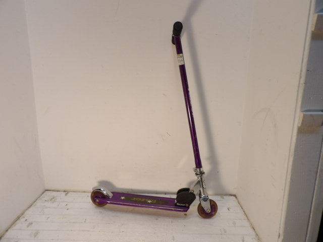 Razor Scooter - Purple