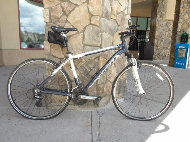 2014 Trek 8.2 DS 19 (Gary Fisher Collection) - Blue