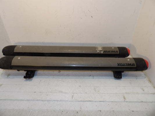 Yakima Ski / Snowboard Rack - Fat Cat 4 board / Pair of Skis
