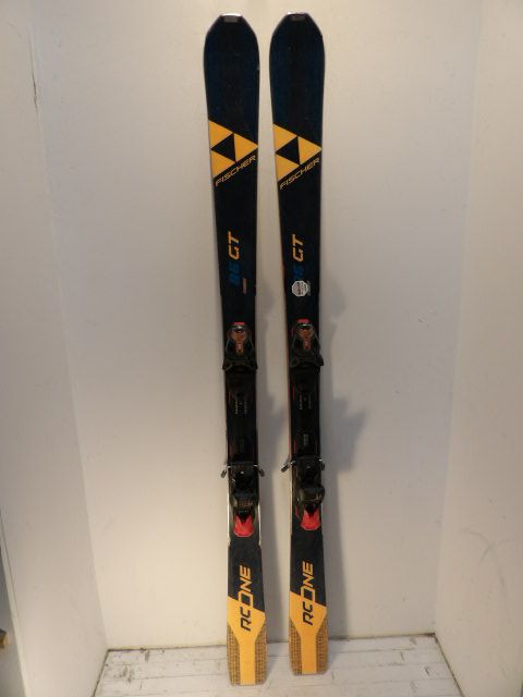 Mens Fischer RC One 86 GTSize 175cm Downhill Skis