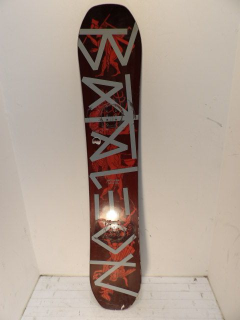 Women's Bataleon She W Size 146cm Snowboard - Maroon