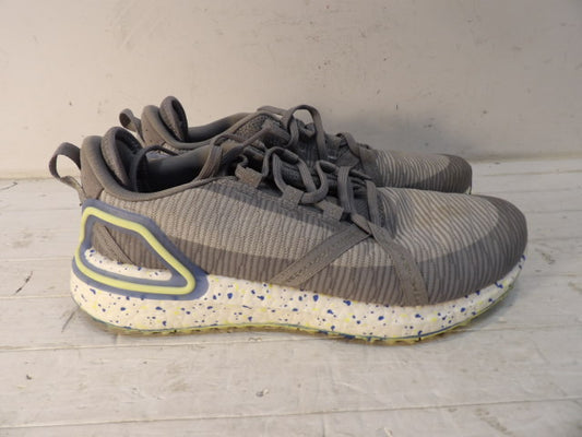 Adidas Golf Shoes - Size 8 - Grey