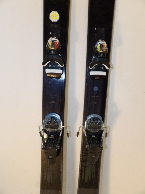 Mens Atomic Maverick w/ 100 Pivots Size 180cm Downhill Skis - Black