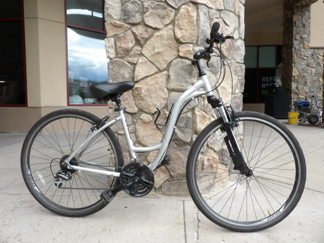 Fuji Crosstown 2.1 LS Townie - Medium