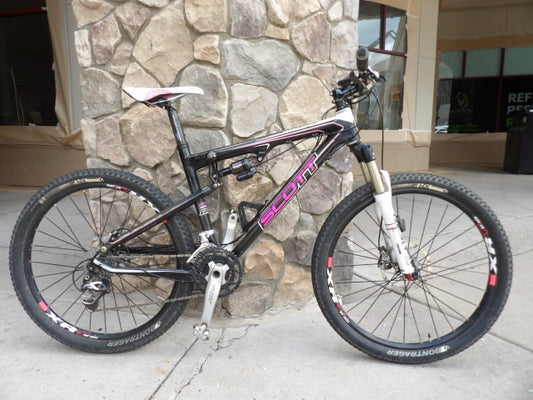 Scott Spark Contessa Size Medium Mountain Bike - Black