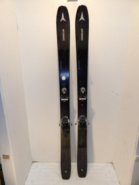 Mens Atomic Maverick w/ 100 Pivots Size 180cm Downhill Skis - Black