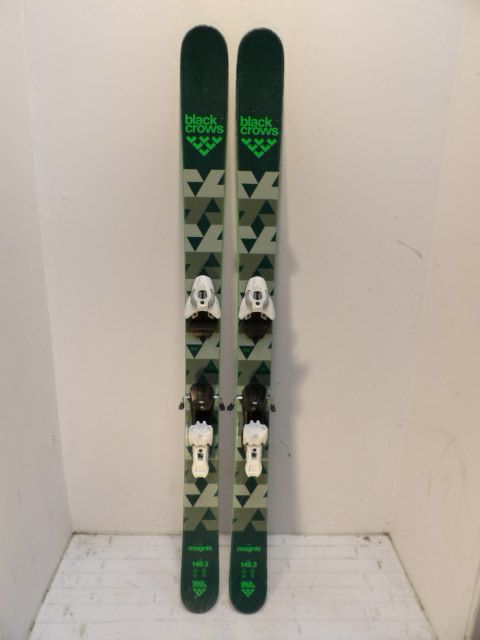 Youth black crows magnis Size 149cm Kids Skis - Green