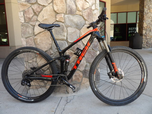 Trek Fuel 9.7 29er Mountain Bike - Size Small - Black/Red