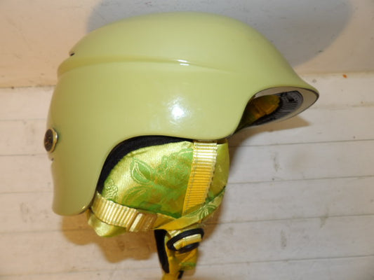 Womens Red Aleta Size Small Helmet - Green