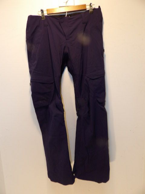 Men's Burton AK Size Large Blue Pants - Blue