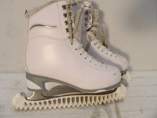 Women's Size 7.0 Ice Skates - White