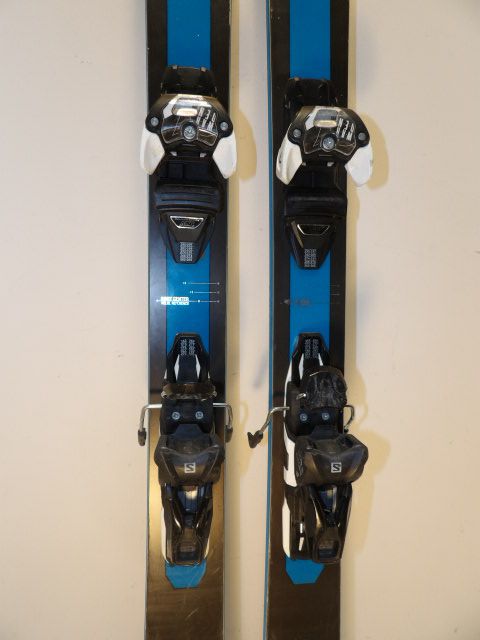 Mens Volkl Kendo w/ Warden Size 177cm Downhill Skis - Black / Blue