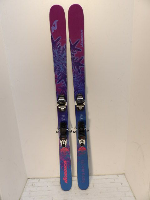 Womens Nordica Santa Ana w/ Marker 11 GW Size 161cm Downhill Skis - Blue / Pink