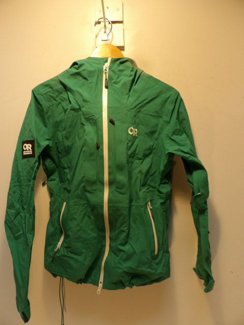 Women's OR 3L Size Medium Green Jacket