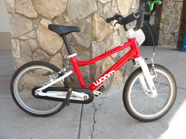 Woom 3 16" Kid's Bike - Red / White