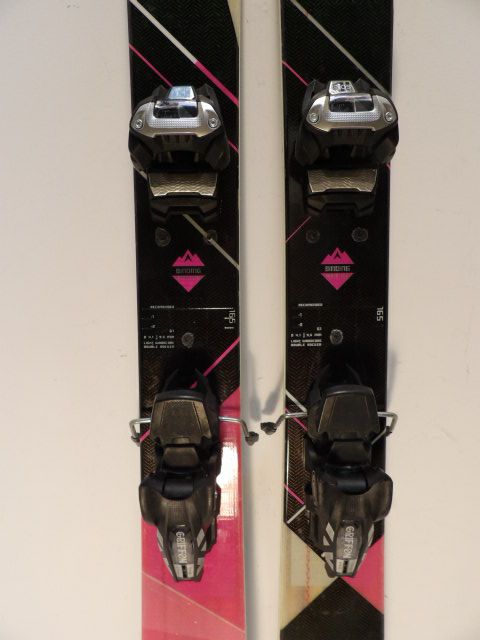 Womens Dynastar Cham 107 w/Griffon Size 165cm Downhill Skis