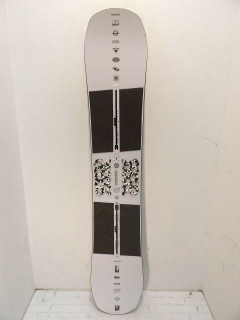 Mens Burton Namedropper Size 155cm Snowboard - White / Black