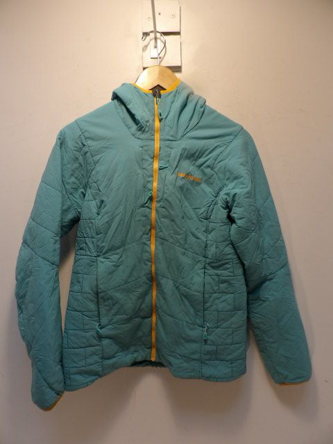 Women's Patagonia Layer Size Medium Blue Jacket