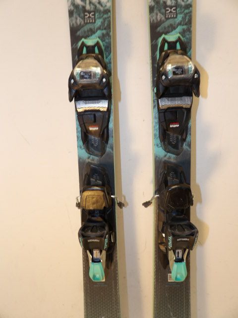 Womens Nordica Wild Belles 84 w/ TP2 11 Size 156cm Downhill Skis - Mint / Black