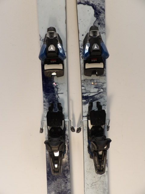 Mens Volkl Revolt w/ GW Strive 14 Size 175cm Downhill Skis