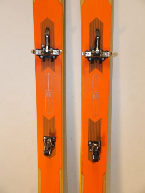 Mens Dynafit Beast 98 w/ Dynafit Expedition Dynafit Size 177cm Downhill Skis