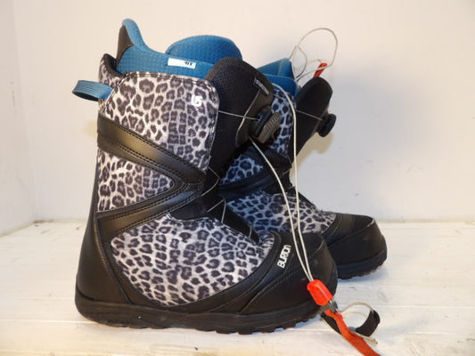 Women's Burton Starstruck Size 9.0 Boots - Cheetah