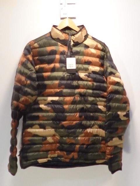 Armada Larsen Pullover Size Large Puffy Jacket - Camo