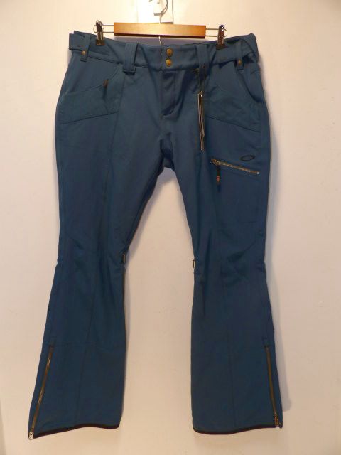 Women's Oakley Softshell Size XL Blue Pants - Blue
